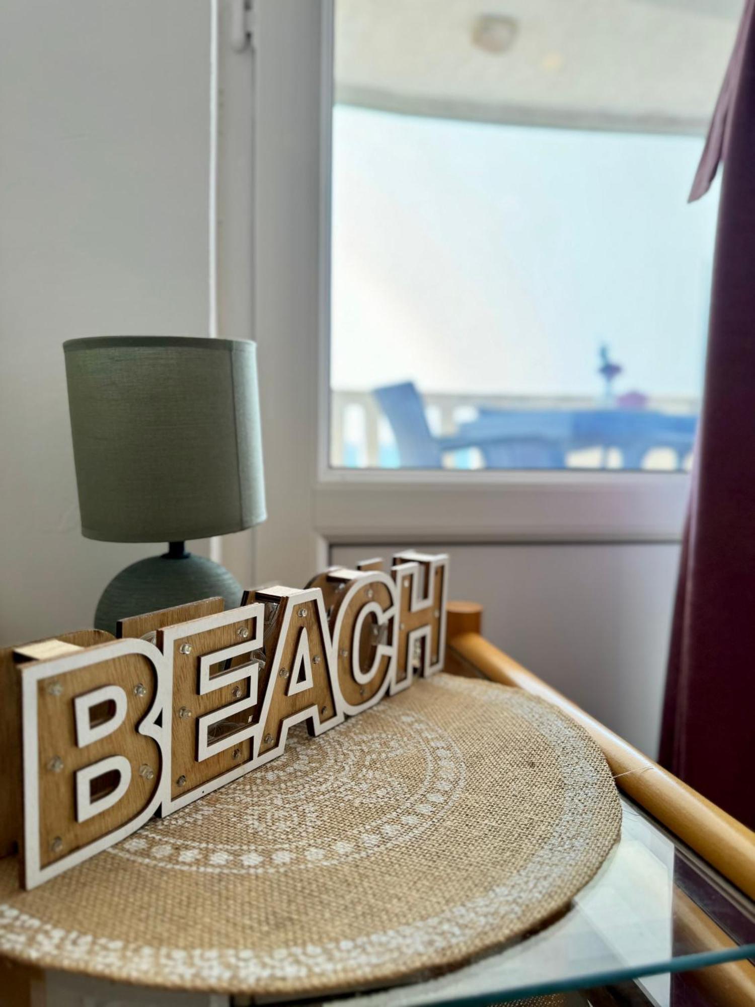 Pine&Sea Beach Retreat Sveti Stefan Kültér fotó