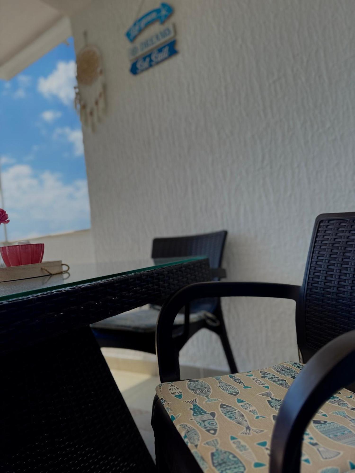 Pine&Sea Beach Retreat Sveti Stefan Kültér fotó